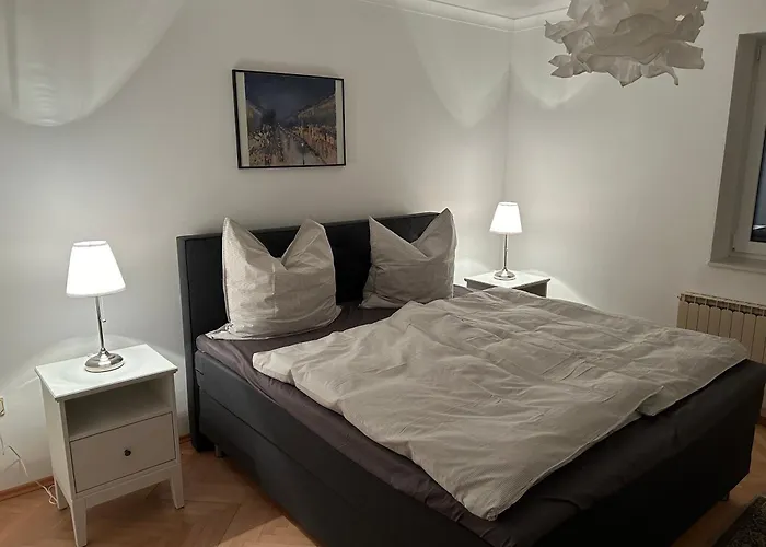 Helle Mit Rhoenblick, Stadtbus & A7-anschluss Fulda